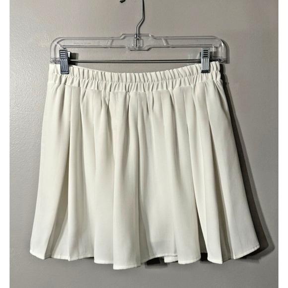 Promesa Womens Silky Polyester Pleated Mini‎ Skort White Sz M Tennis Golf - Picture 2 of 8